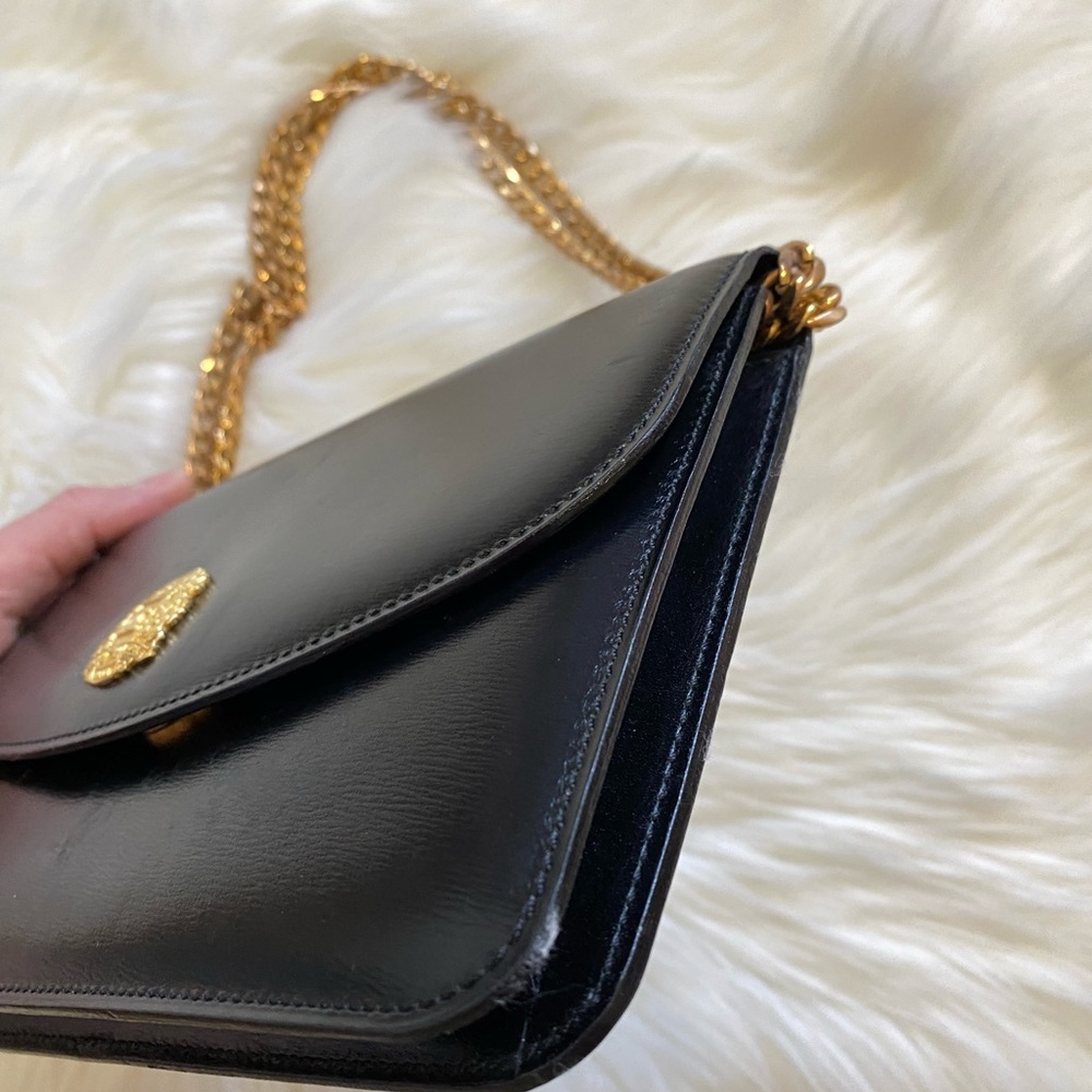 Authentic vintage Celine black leather clutch with chain - Picture 4 of 9